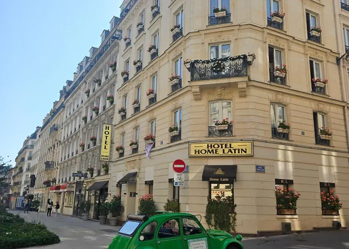 Home Latin Parigi